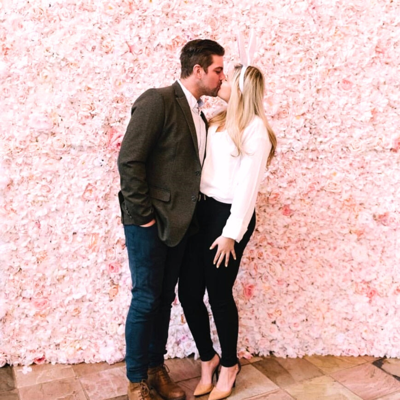 Tallahassee Pink Blush Flower Walls Backdrop Rental
