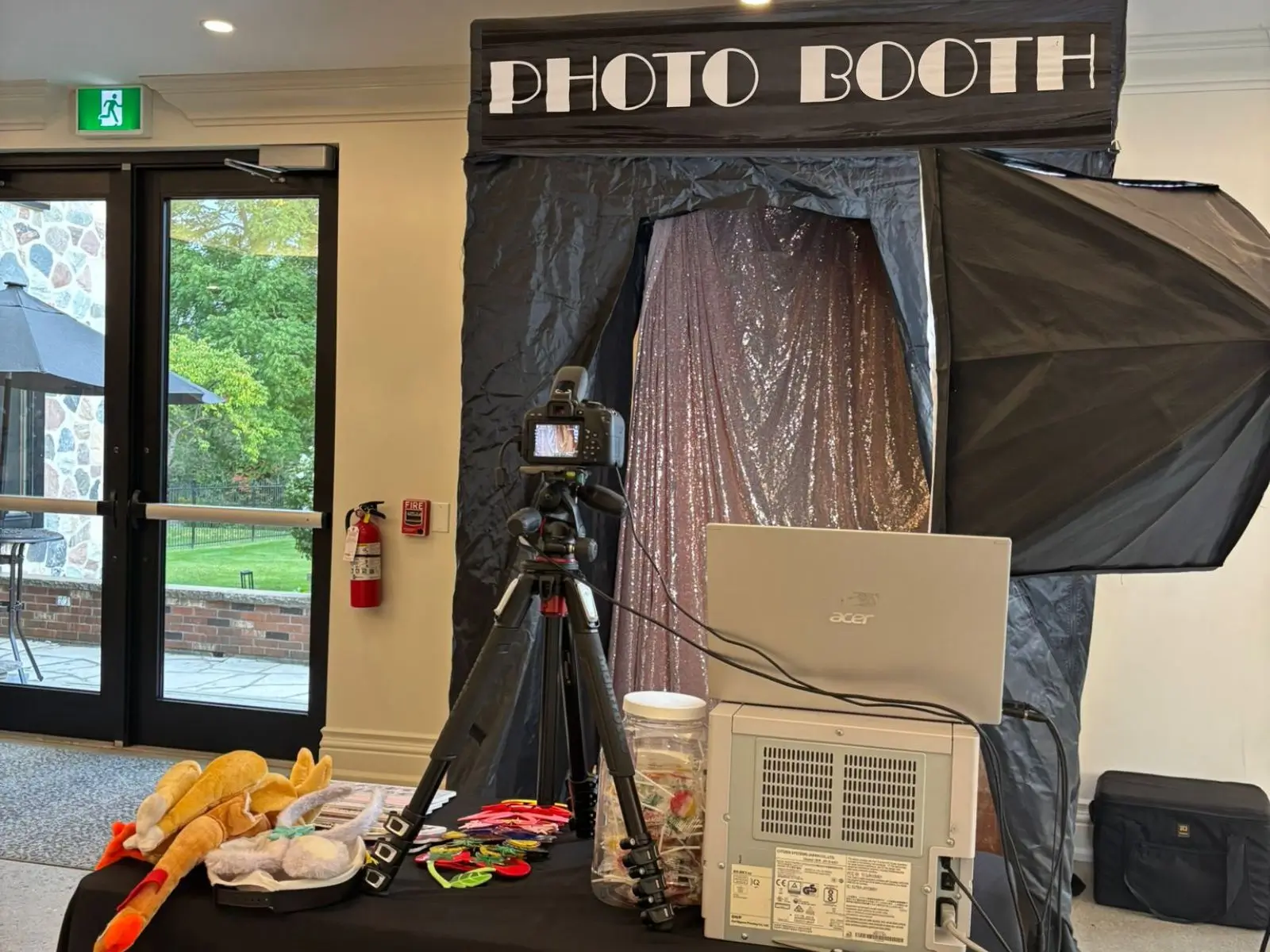 Enclosed Photo Booth Rental Enclosed Photo Booth Rental